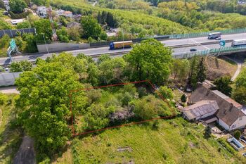 Prodej pozemku 953 m², Praha 9 - Dolní Počernice