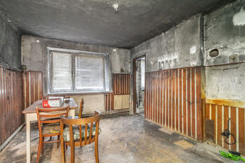 Kuchyně přízemí - Prodej domu 126 m², Kamenný Most