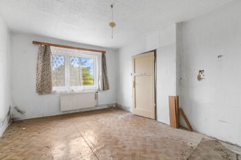 POkoj 3 Patro - Prodej domu 126 m², Kamenný Most