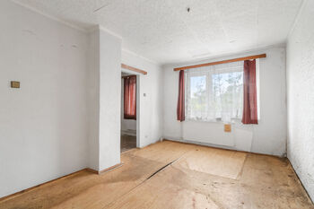 Pokoj 2 Patro - Prodej domu 126 m², Kamenný Most