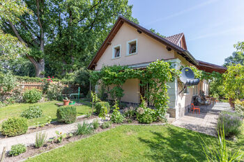 Prodej domu 200 m², Bezděkov