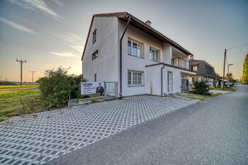 Prodej domu 191 m², Vrbová Lhota