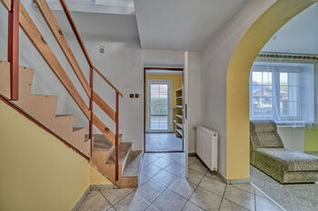Prodej domu 191 m², Vrbová Lhota