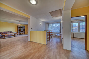 Prodej domu 191 m², Vrbová Lhota