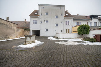 Pronájem bytu 1+kk v osobním vlastnictví 20 m², Městec Králové