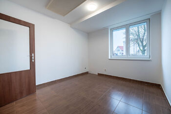 Pronájem bytu 1+kk v osobním vlastnictví 20 m², Městec Králové