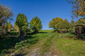 Prodej pozemku 3958 m², Valašské Meziříčí