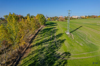Prodej pozemku 3958 m², Valašské Meziříčí