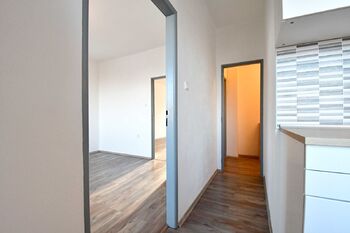 Pronájem bytu 2+1 v osobním vlastnictví 55 m², Hořovice