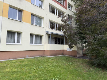Prodej bytu 3+1 v osobním vlastnictví 71 m², Praha 9 - Střížkov