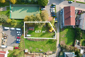 Prodej pozemku 687 m², Benátky nad Jizerou