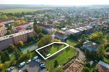 Prodej pozemku 687 m², Benátky nad Jizerou