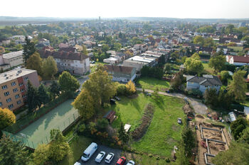 Prodej pozemku 687 m², Benátky nad Jizerou
