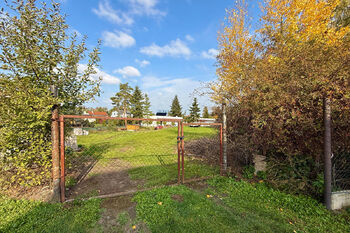 Prodej pozemku 687 m², Benátky nad Jizerou