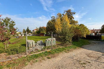 Prodej pozemku 687 m², Benátky nad Jizerou