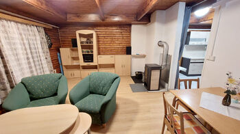 Obývací pokoj - Prodej chaty / chalupy 100 m², Račice-Pístovice