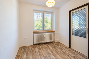 Pronájem bytu 3+1 v družstevním vlastnictví 65 m², Náchod
