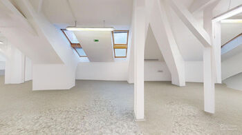 Prodej kancelářských prostor 2147 m², Hlinsko