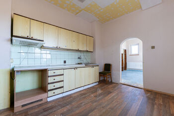 Prodej domu 340 m², Bílina