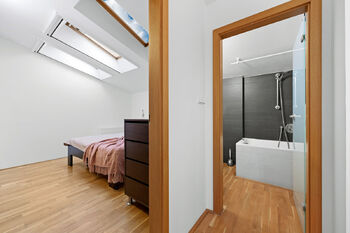 Prodej bytu 3+kk v osobním vlastnictví 95 m², Praha 5 - Smíchov