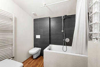 Prodej bytu 3+kk v osobním vlastnictví 95 m², Praha 5 - Smíchov