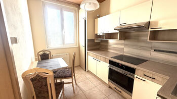 Pronájem bytu 2+1 v družstevním vlastnictví 43 m², Břeclav