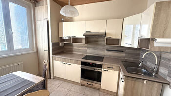 Pronájem bytu 2+1 v družstevním vlastnictví 43 m², Břeclav