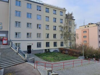 Pronájem bytu 1+1 v osobním vlastnictví 40 m², Praha 6 - Břevnov