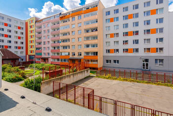 Pronájem bytu 1+kk v osobním vlastnictví 33 m², Kladno