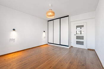 Ložnice - Pronájem bytu 2+kk v osobním vlastnictví 45 m², Praha 3 - Žižkov