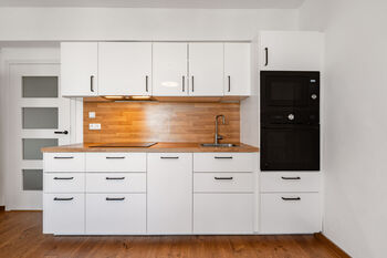 Kuchyňský kout - Pronájem bytu 2+kk v osobním vlastnictví 45 m², Praha 3 - Žižkov 