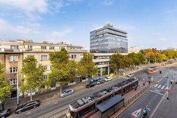 Výhled - Pronájem bytu 2+kk v osobním vlastnictví 45 m², Praha 3 - Žižkov