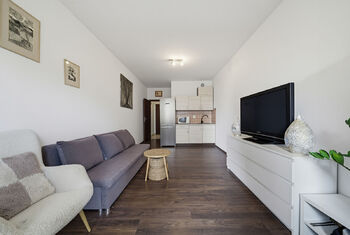 Prodej bytu 1+kk v osobním vlastnictví 27 m², Praha 9 - Střížkov