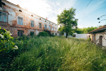 atrium rodinných domů - Prodej domu 1200 m², Lomnice