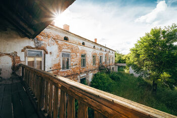 ochoz ve 2 NP - Prodej domu 1200 m², Lomnice
