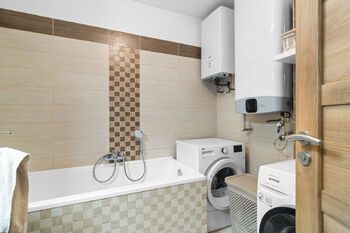 Prodej bytu 3+kk v osobním vlastnictví 52 m², Veltrusy