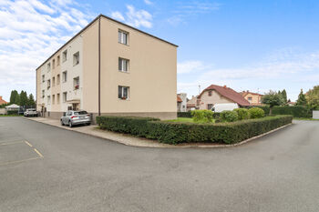 Prodej bytu 3+kk v osobním vlastnictví 52 m², Veltrusy
