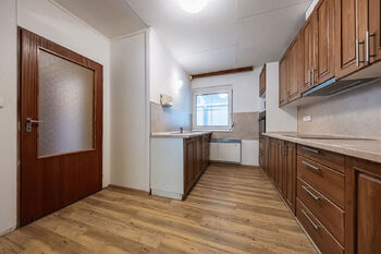 Prodej domu 200 m², Průhonice