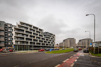 Prodej bytu 5+kk v osobním vlastnictví 174 m², Praha 10 - Strašnice