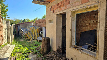 Prodej pozemku 177 m², Židlochovice