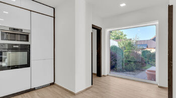 Prodej domu 202 m², Odunec