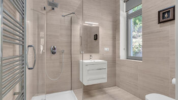 Prodej domu 416 m², Nižbor