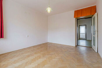 Ložnice 2. - Prodej bytu 3+1 v osobním vlastnictví 87 m², Praha 3 - Žižkov