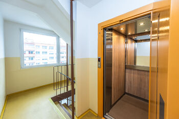 Pronájem bytu 1+kk v osobním vlastnictví 27 m², Kladno