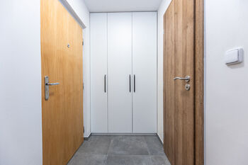 Pronájem bytu 1+kk v osobním vlastnictví 27 m², Kladno