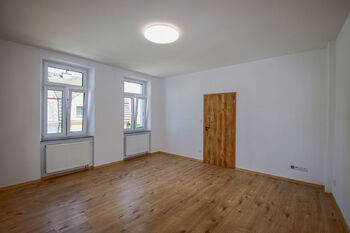 ložnice - Pronájem bytu 1+1 v osobním vlastnictví 44 m², České Budějovice