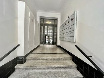 Pronájem bytu 2+kk v osobním vlastnictví 55 m², Praha 3 - Vinohrady