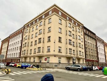 Pronájem bytu 2+kk v osobním vlastnictví 55 m², Praha 3 - Vinohrady