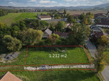 Pohled od severu - Prodej pozemku 1212 m², Sedlec-Prčice