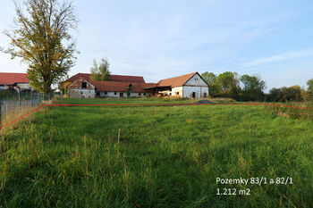 Pohled od jihu - Prodej pozemku 1212 m², Sedlec-Prčice